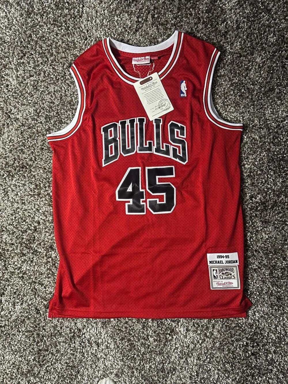 Mitchell & Ness Michael Jordan Chicago Bulls 1994-95 Authentic Jersey Red Size 4